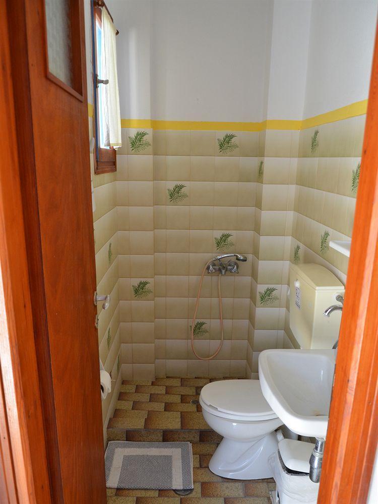 Summer Inn Parikia Parikia  Ngoại thất bức ảnh